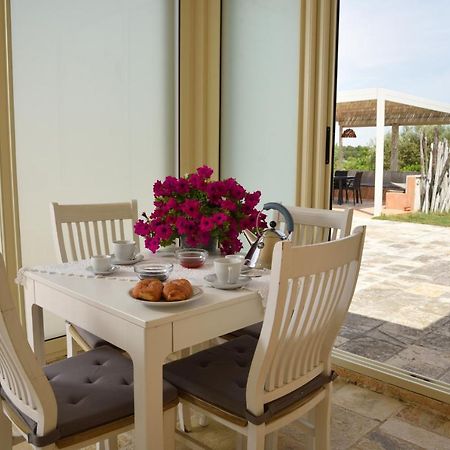 Trullo Delle Querce Suite Private Pool マルティナ・フランカ エクステリア 写真