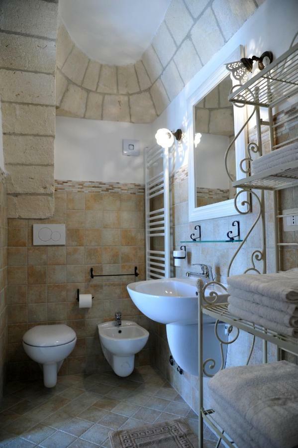 Trullo Delle Querce Suite Private Pool マルティナ・フランカ エクステリア 写真